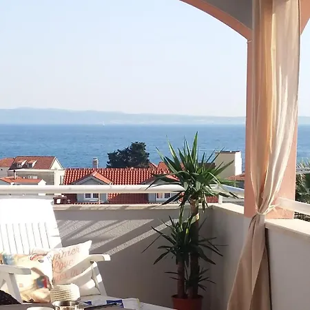 Apartament Lotus Split