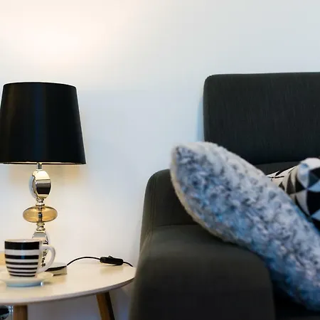Lotus Apartment *