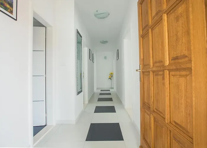 Lotus Apartamento Split